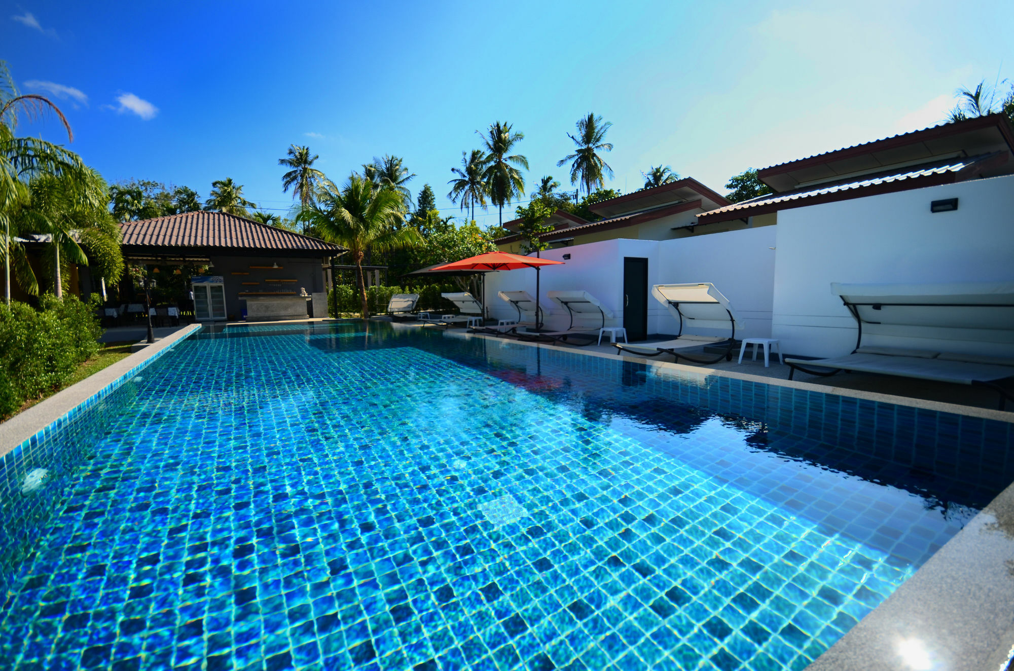 The Fusion Resort Hotel Чалонг Экстерьер фото